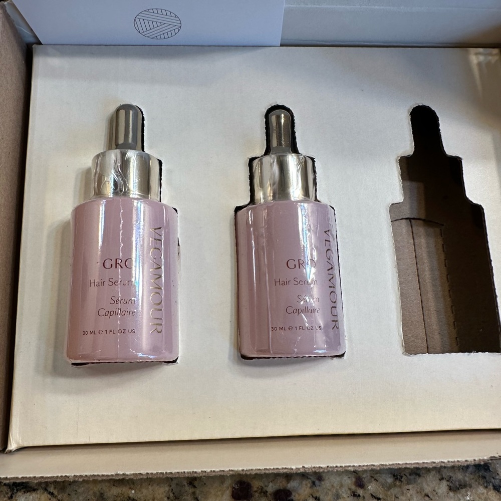 Vegamour GRO Hair Serum